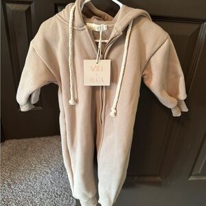Aziel & Luca Tan Hooded Baby Onesie